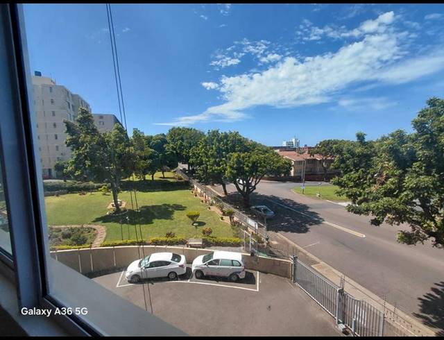 2 BEDROOM APARTMENT FOR SALE IN MORNINGSIDE